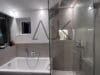 Penthouse 3-Zimmer Kernsaniert - loftart - 55 qm Dachterrasse - TG - Wanne und Dusche 2 Fenster