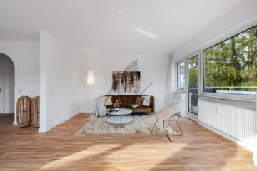 ☀️ Wohnen auf der Sonnenseite des Lebens. Renovierungsbedürftig aber Lebenswert!, 81827 München, Penthousewohnung