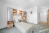 Wunderschöne, bezugsfreie 3 Zimmerwohnung mit 2 Bädern, Balkon,Tiefgarageneinzelbox, traumhaft ruhig - Schlafzimmer 2
